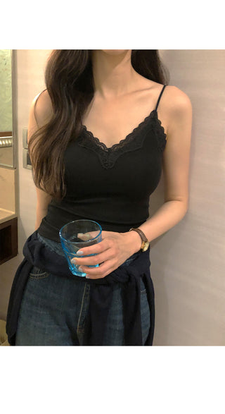 (4 colors) [Built-in cap] Lace sleeveless top