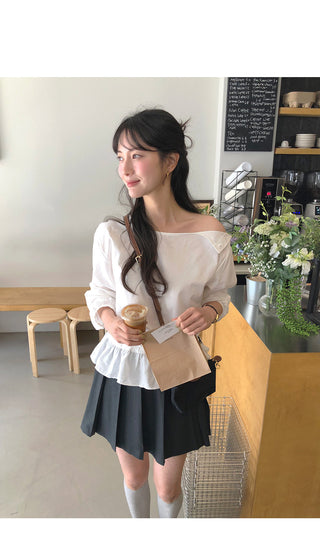 Pleated skirt