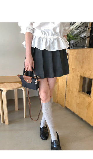 Pleated skirt