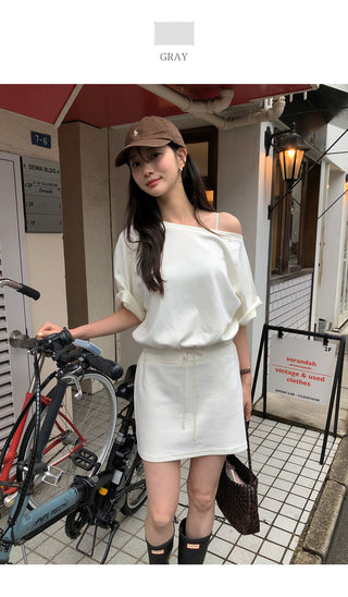 [4 colors] Square neck puff sleeve blouse