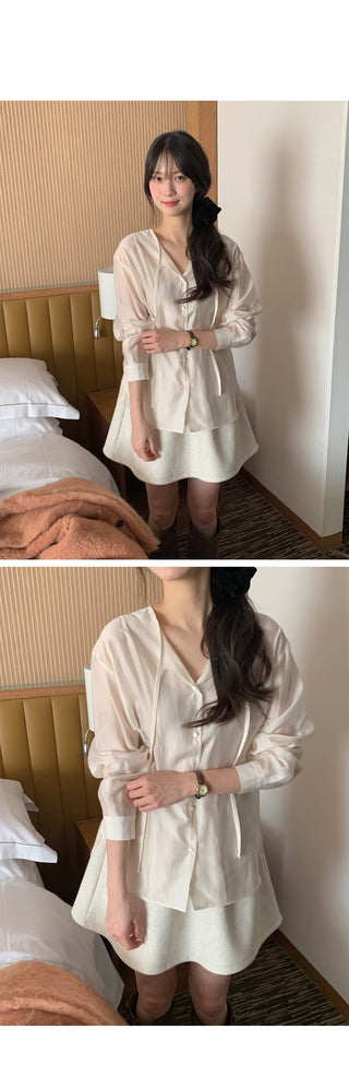 (3 colors) Bow tie blouse