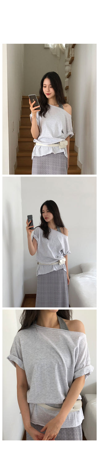 One-shoulder boat neck T-shirt
