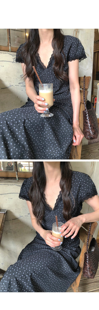 (2 colors) V-neck long dress