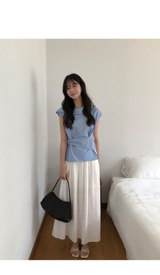 [2 colors] Striped Sleeveless Blouse