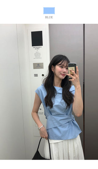 [2 colors] Striped Sleeveless Blouse