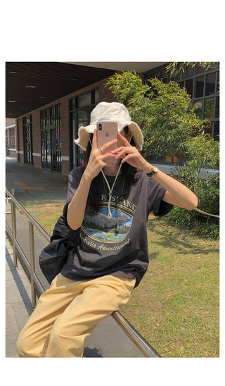 Casual short-sleeved T-shirt