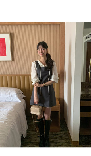 (2 colors) Tie-shirred blouse