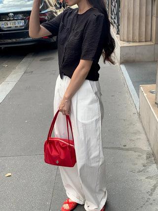 Semi-wide pleated chino pants
