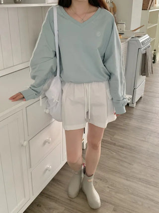 Loose-fitting stitched ribbon V-neck sweatshirt (4c)