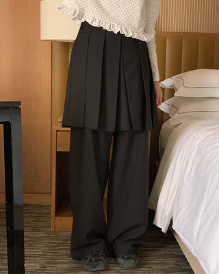 Pleated skirt pants