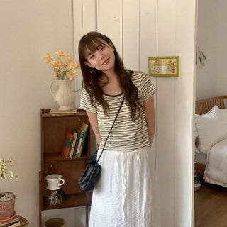 Striped U-neck short-sleeved T-shirt