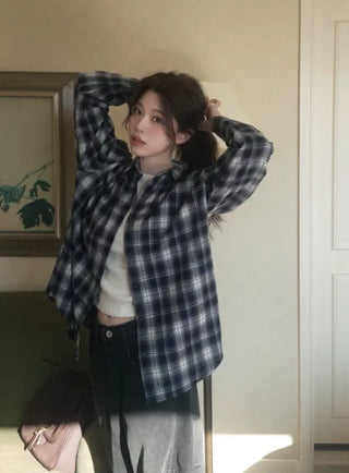 Gradient check pattern shirt
