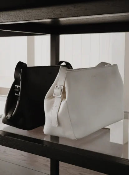 #LENTO. Classic Triangle Bag