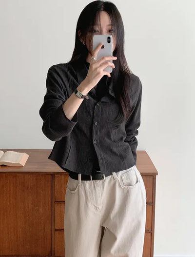 Slit cropped shirt