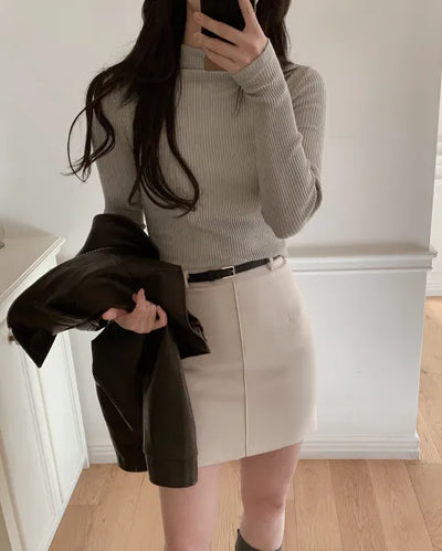 Mock neck knit t-shirt