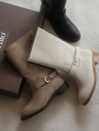 #LENTO. Belted Vintage Boots