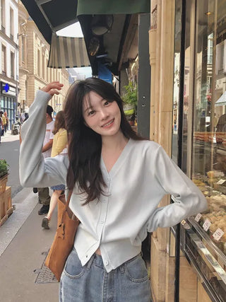 V-neck cardigan