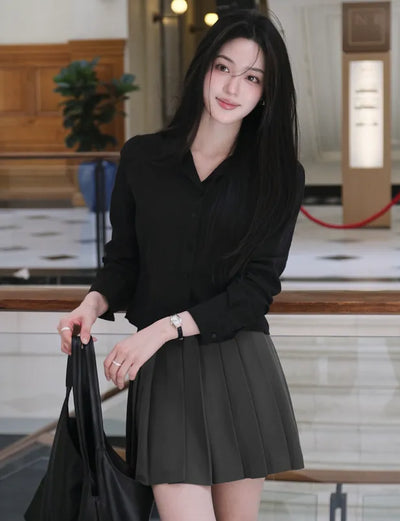 Pleated skirt