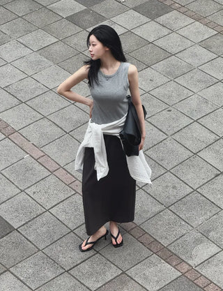 Straight-fit skirt