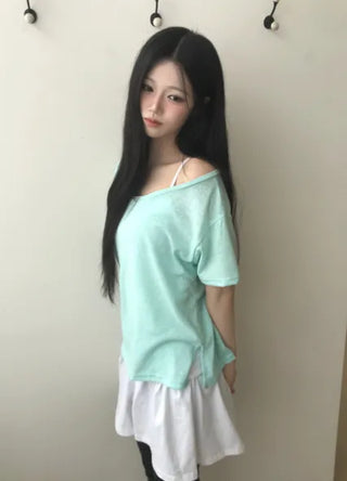 [4 colors] V-neck cool knit