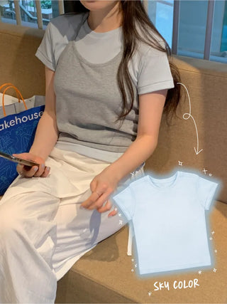 Basic short-sleeved T-shirt