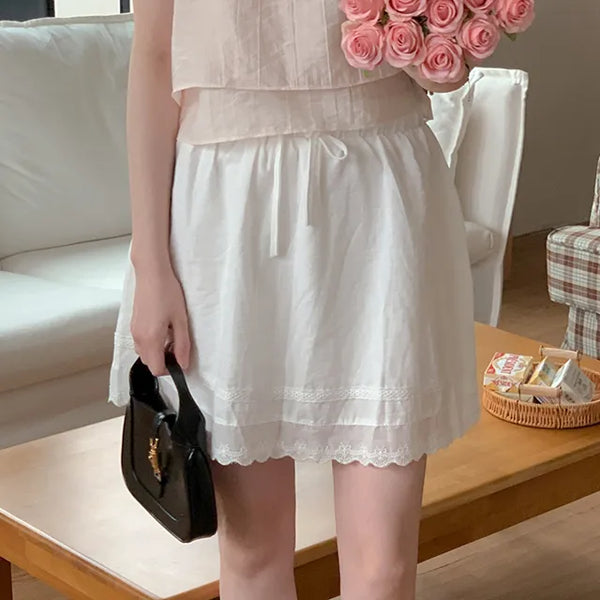 Lace stitch ribbon elastic mini skirt