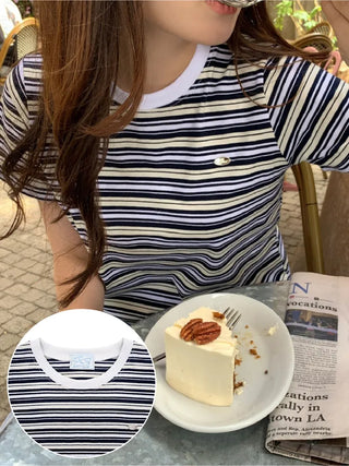 Striped cropped short-sleeved T-shirt
