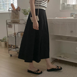 [Lined] A-line pleated flared midi skirt