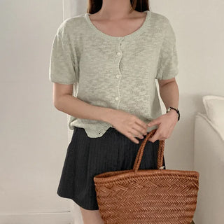 Round neck knit cardigan