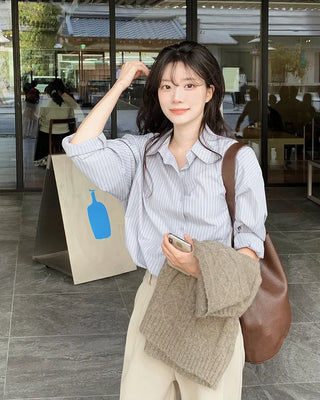 Loose-fit striped shirt