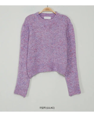 Round-neck long-sleeved knit