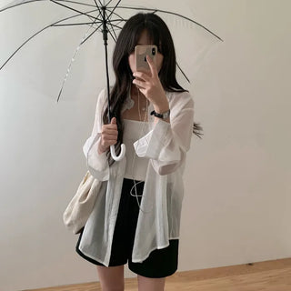 Elastic waist chino shorts