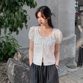 Puff Shirring Ribbon Round Neck Blouse