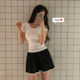 Elastic wide-leg lace A-line shorts
