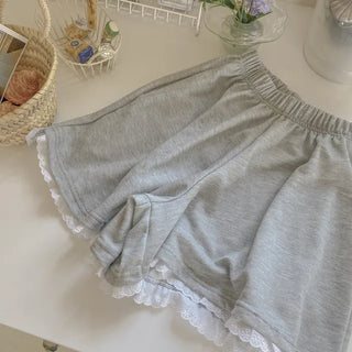 Elastic wide-leg lace A-line shorts