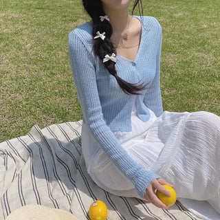 V-neck sheer knit cropped cardigan