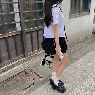 Cropped white loose-fit short-sleeve shirt