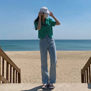 Cropped white loose-fit short-sleeve shirt