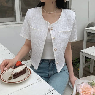 Cropped tweed collarless white jacket