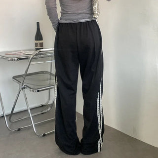 Race track pants with elastic waistband