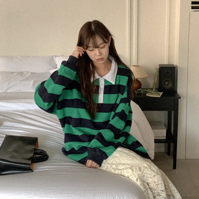 Fleece-lined striped sweatshirt