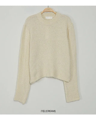 Round-neck long-sleeved knit