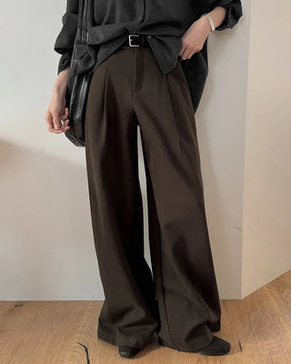 Basic slacks with pleats