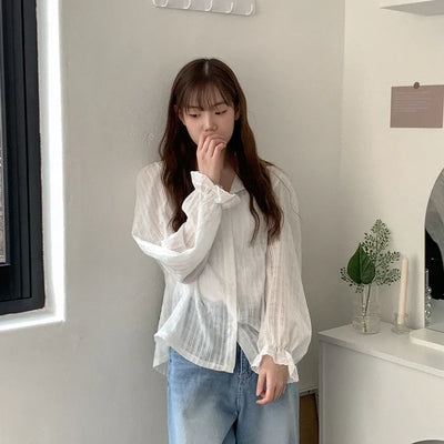 Lace hooded blouse