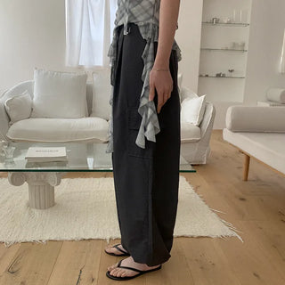 Wide cargo pants