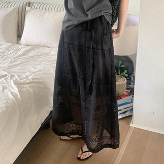 Lace stitch long skirt