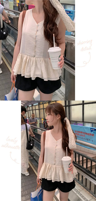 V-neck frill sleeveless blouse