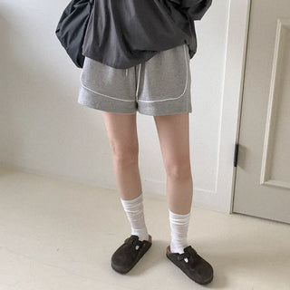 Line Point Elastic Waist Half Pants