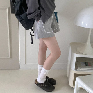 Line Point Elastic Waist Half Pants