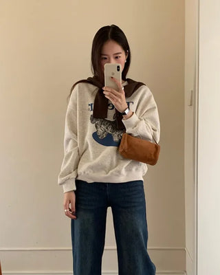 Terrier print round neck sweatshirt